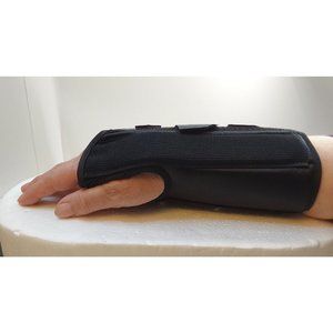 Curad Wrist  help heal splint small by Medline 8" left hand, made of ...